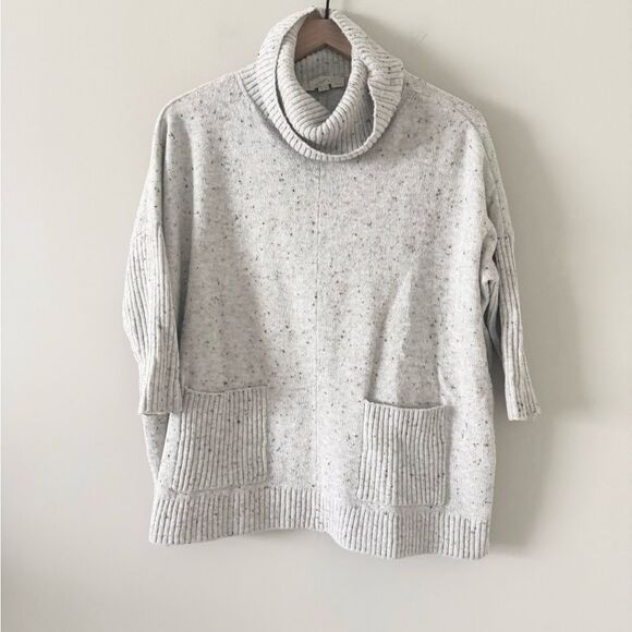 LOFT Sweaters - Loft Drop Shoulder Poncho Turtleneck Sweater in Gray with Multi Specks Size XXSP